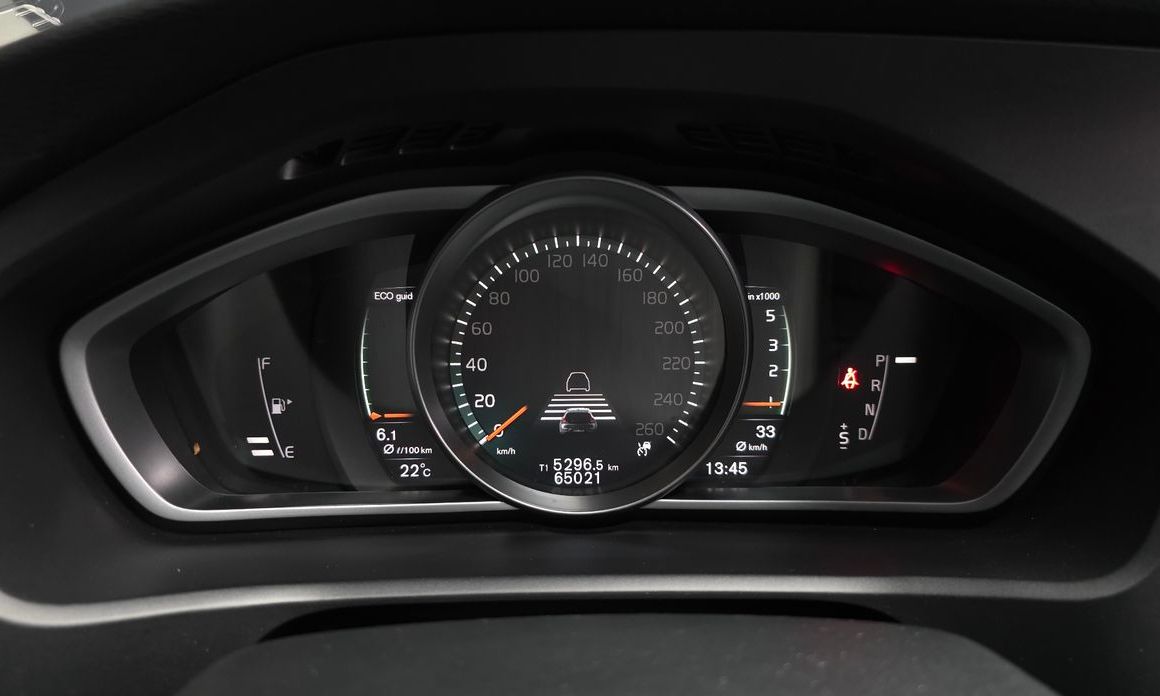 Volvo V40 2019