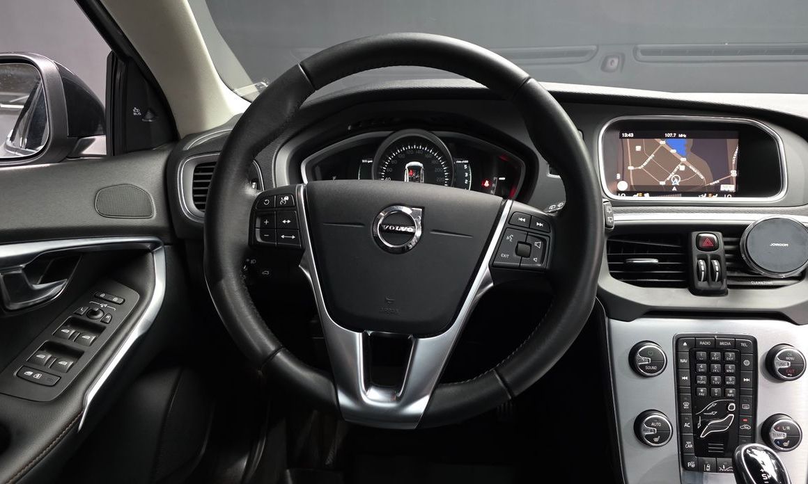 Volvo V40 2019
