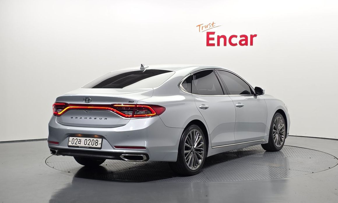 Hyundai Grandeur 2017