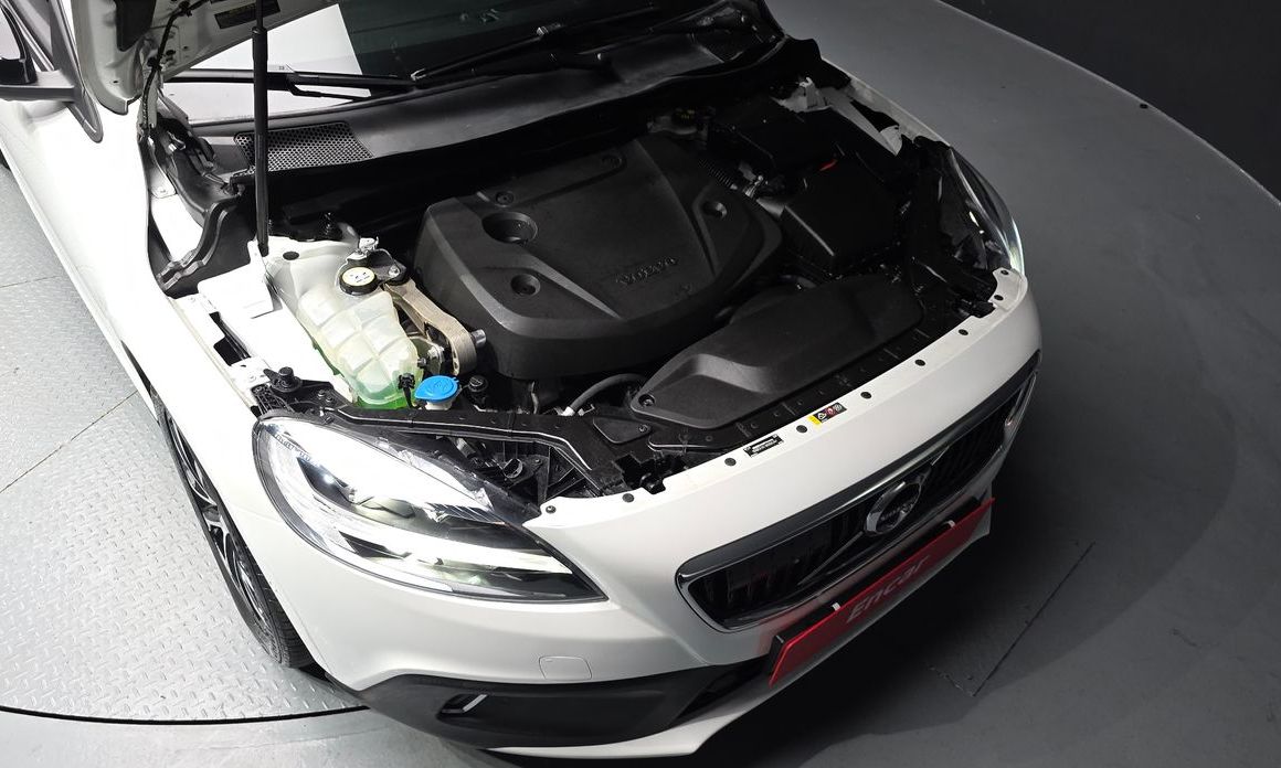 Volvo V40 2019