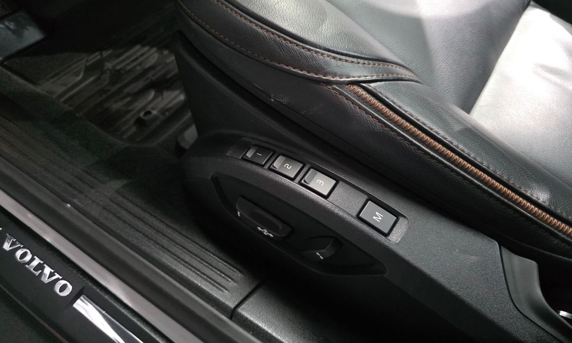 Volvo V40 2019