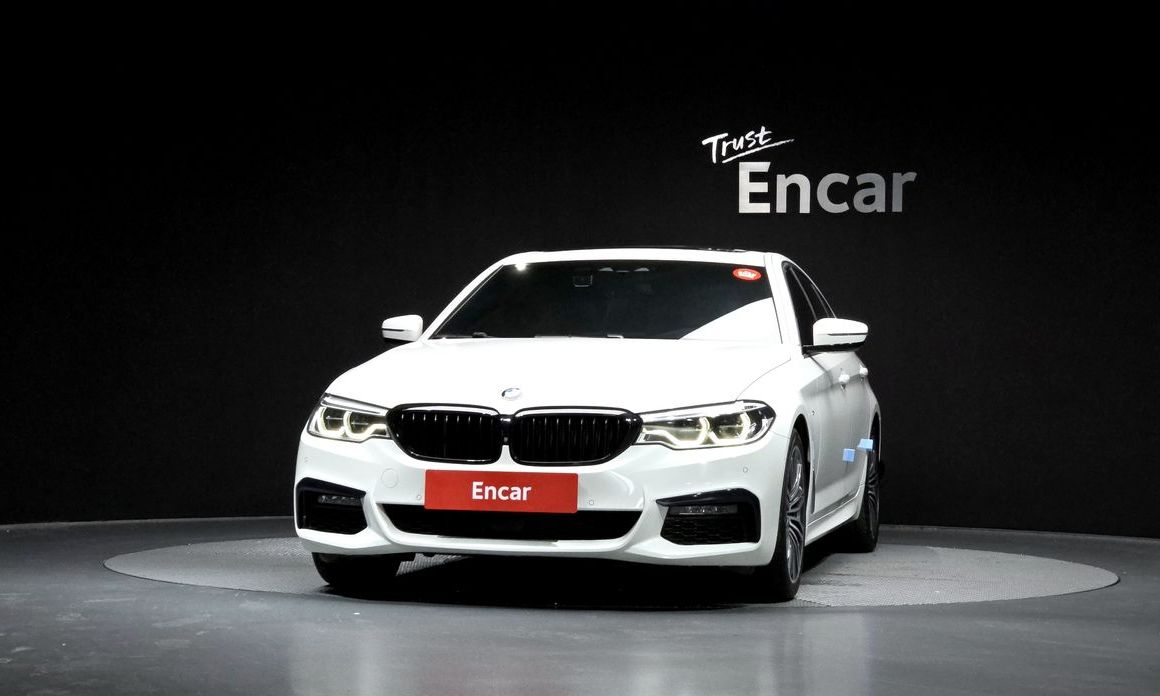BMW 5-Series 2020