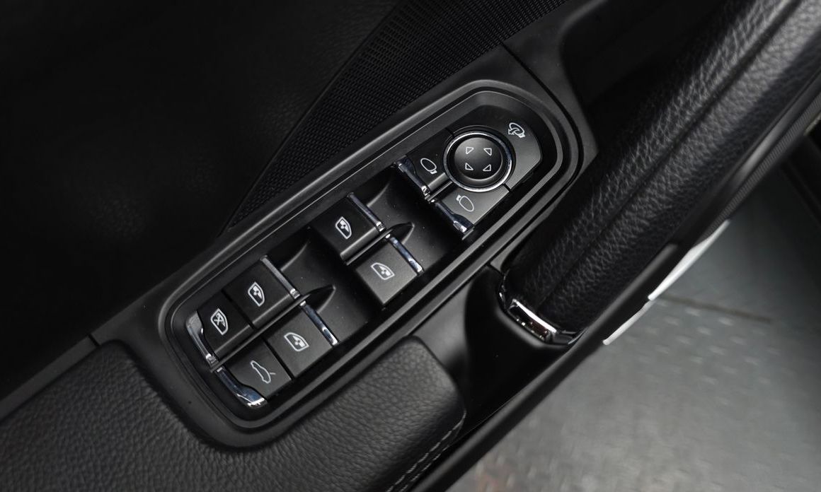 Porsche Cayenne 2016