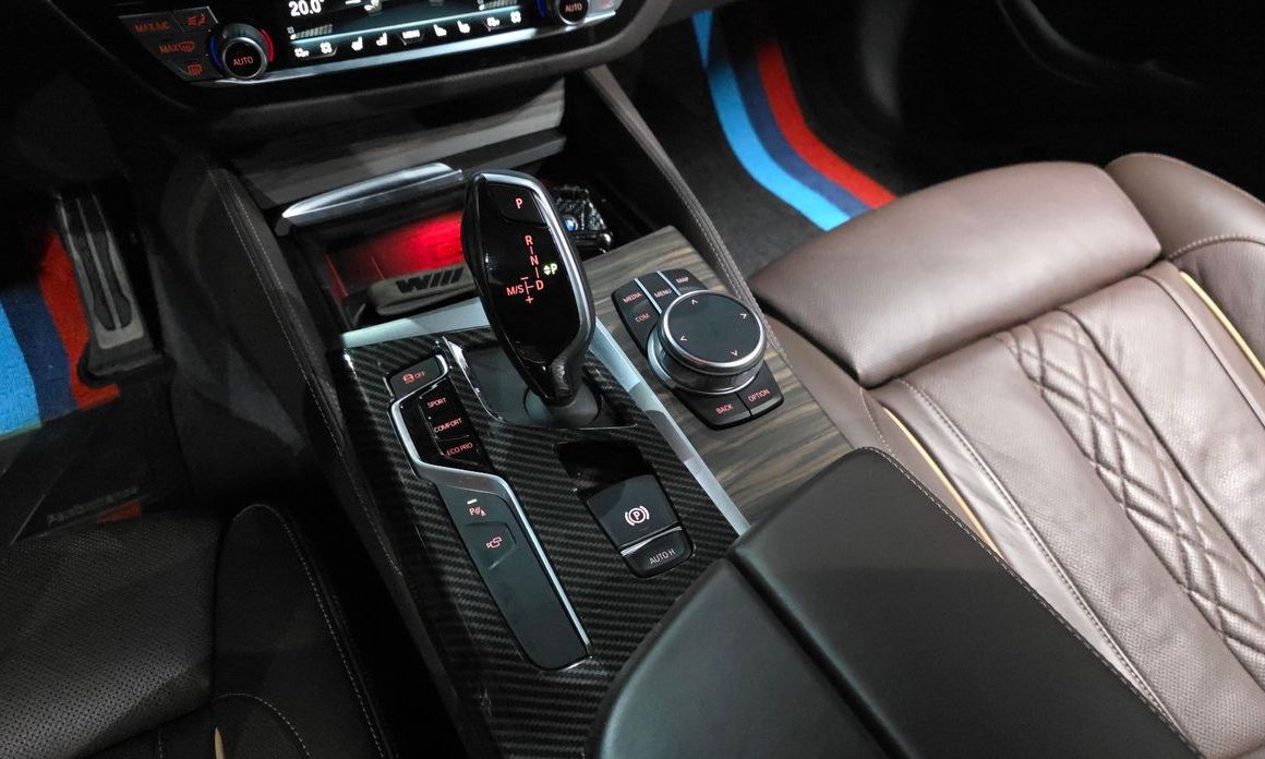 BMW 5-Series 2020
