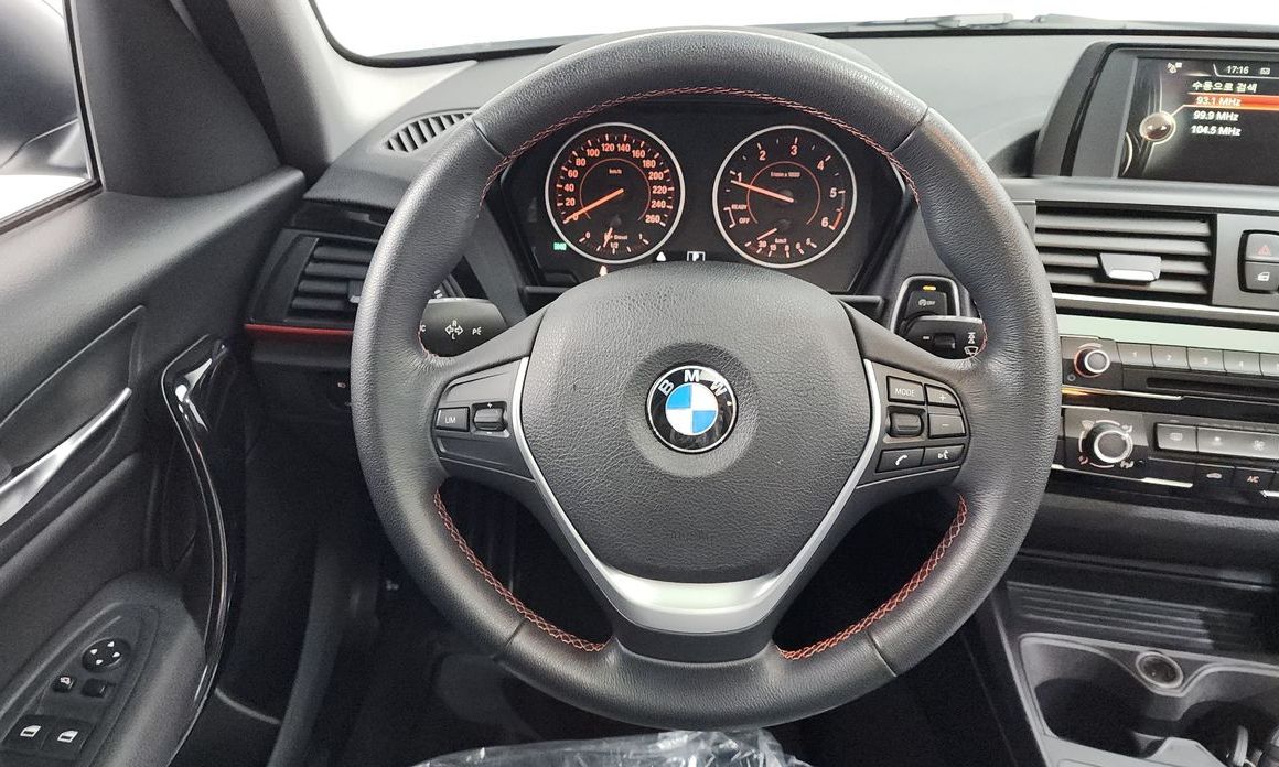 BMW 1-Series 2017