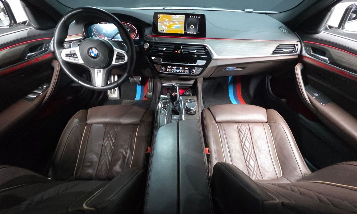 BMW 5-Series 2020