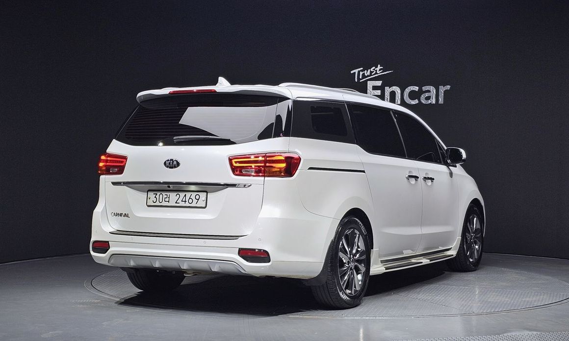 Kia Canival 2019