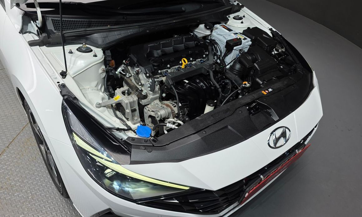 Hyundai AVANTE 2021