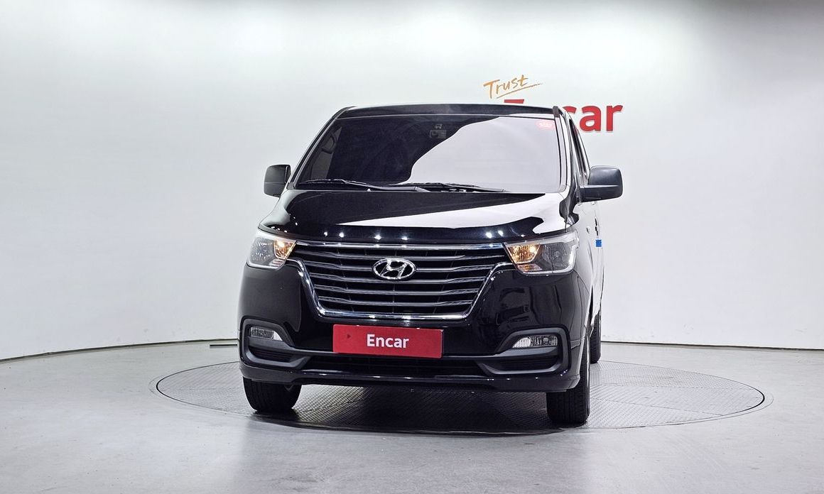 Hyundai Starex 2021