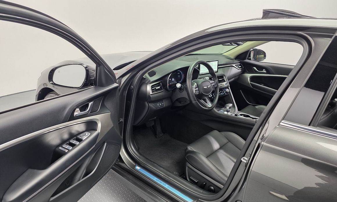 Genesis G70 2025