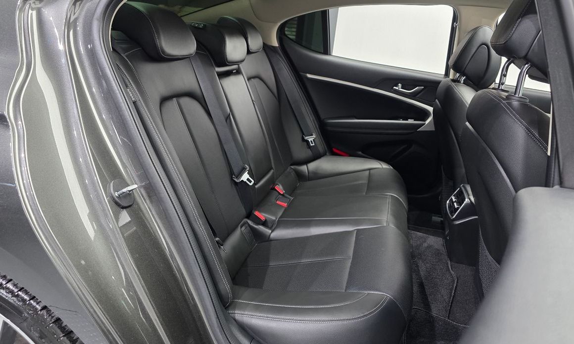 Genesis G70 2025