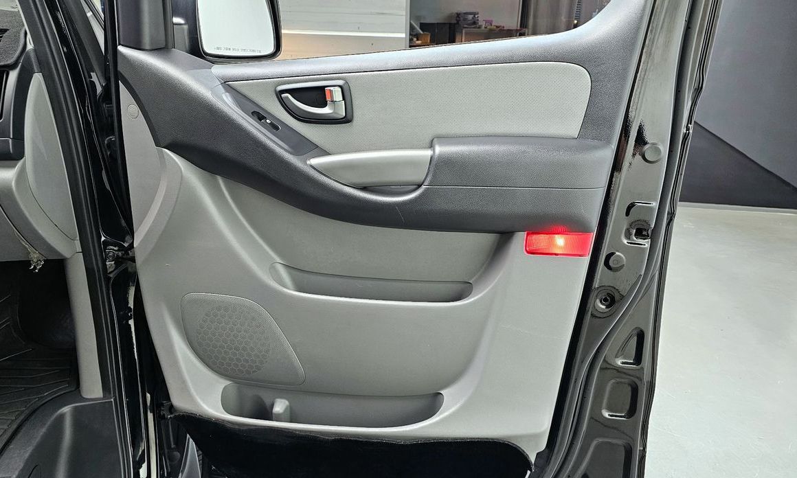 Hyundai Starex 2021