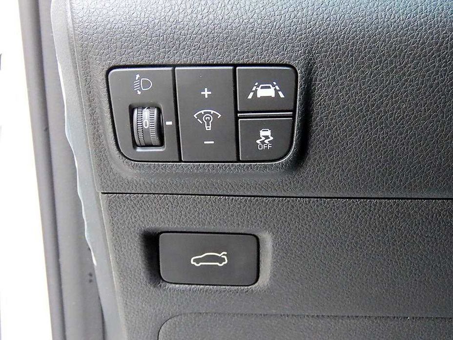 Kia K5 2023