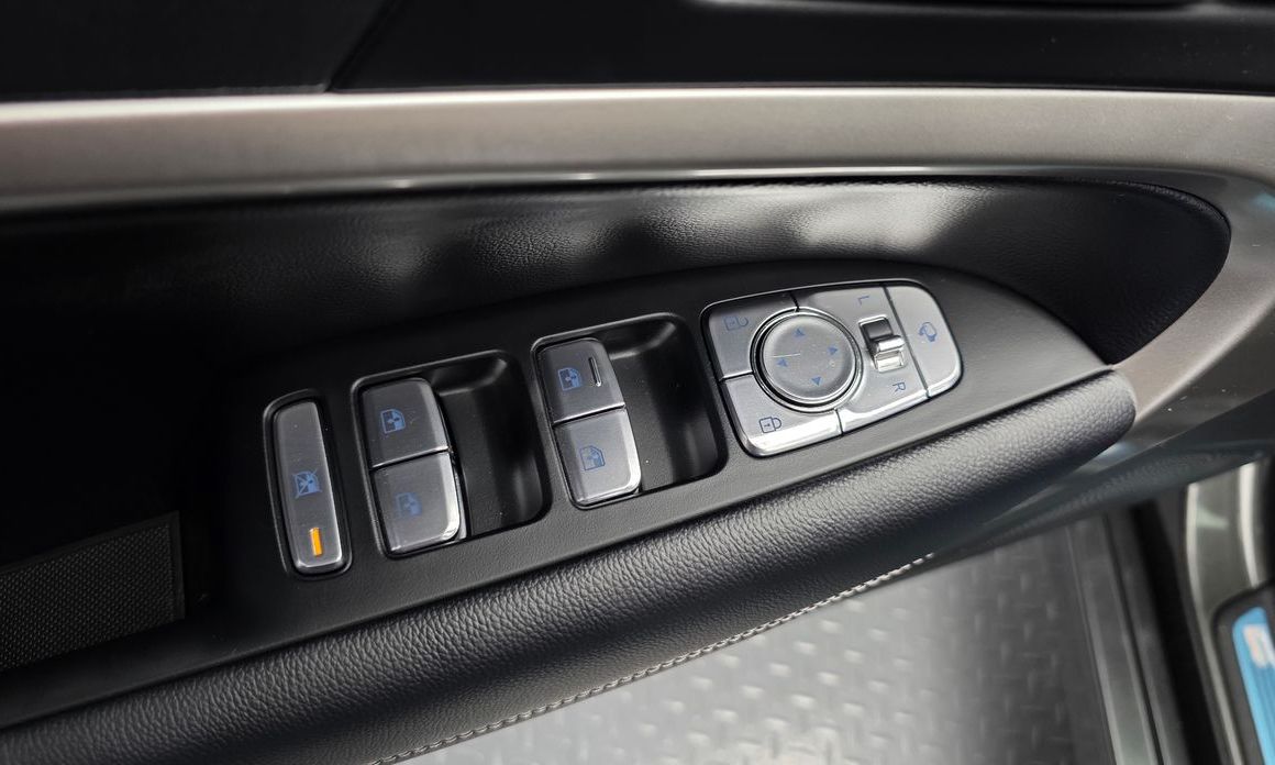 Genesis G70 2025