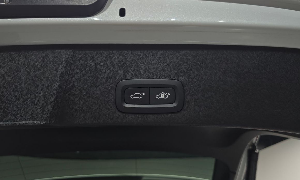 Volvo XC40 2023