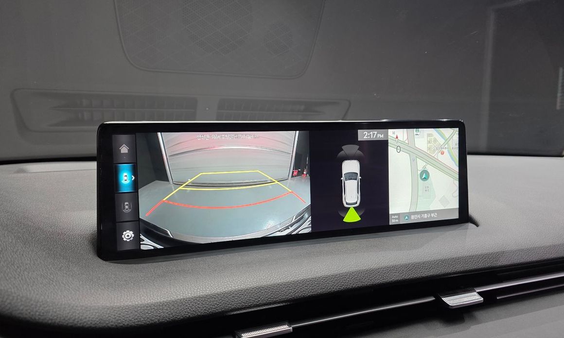 Genesis GV70 2024