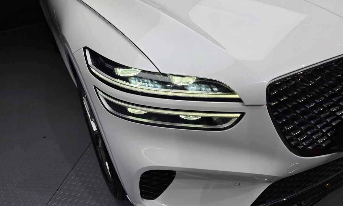 Genesis GV70 2023