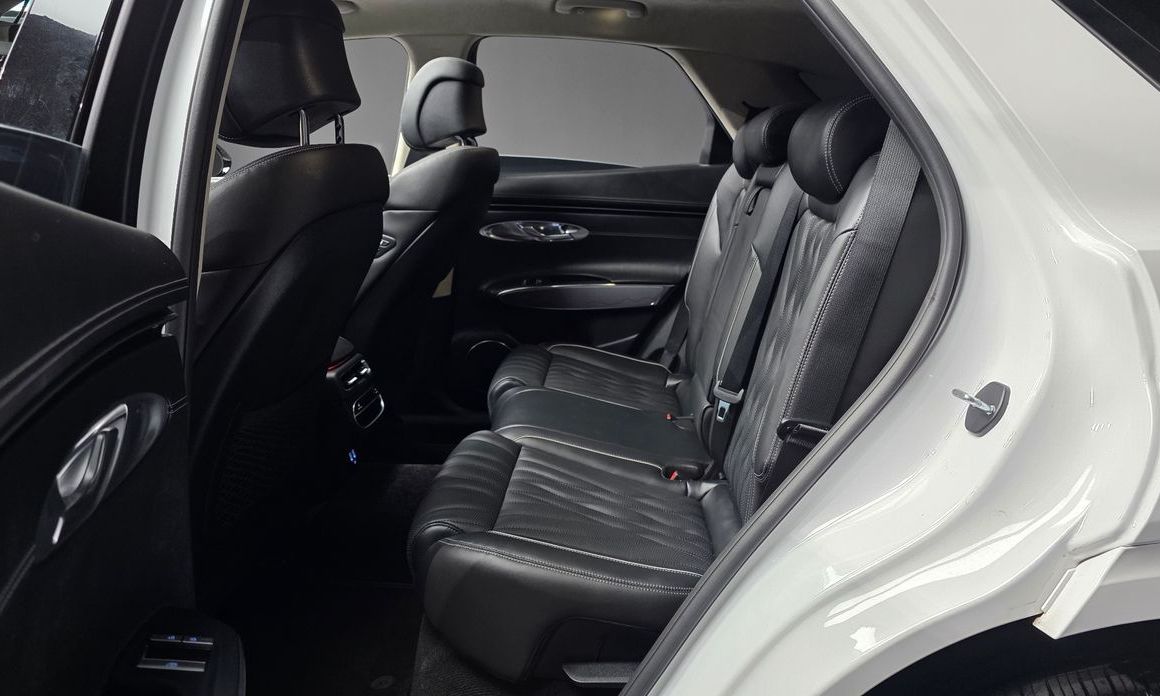Genesis GV70 2023
