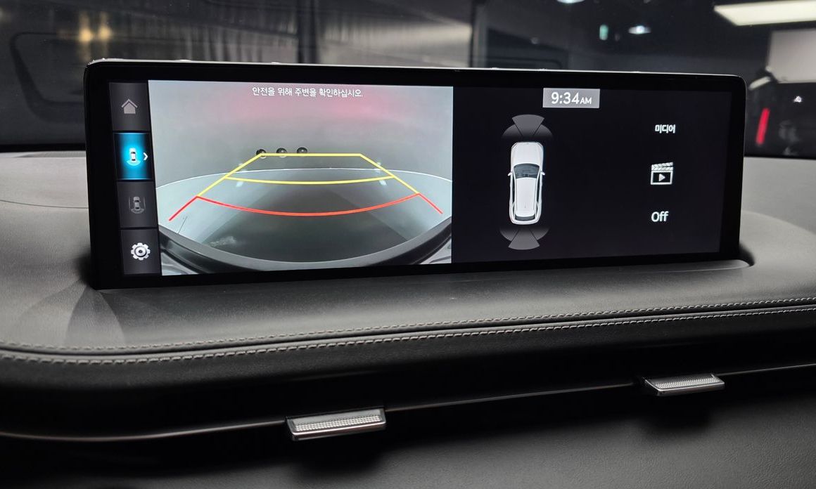 Genesis GV70 2023