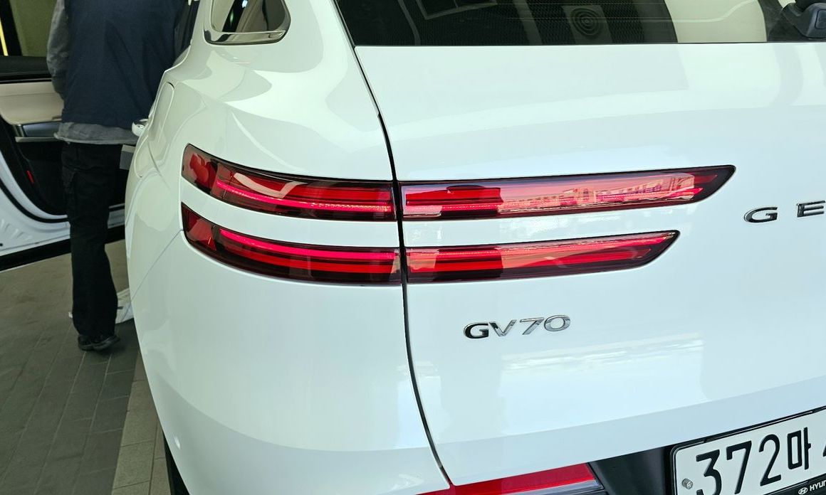 Genesis GV70 2021