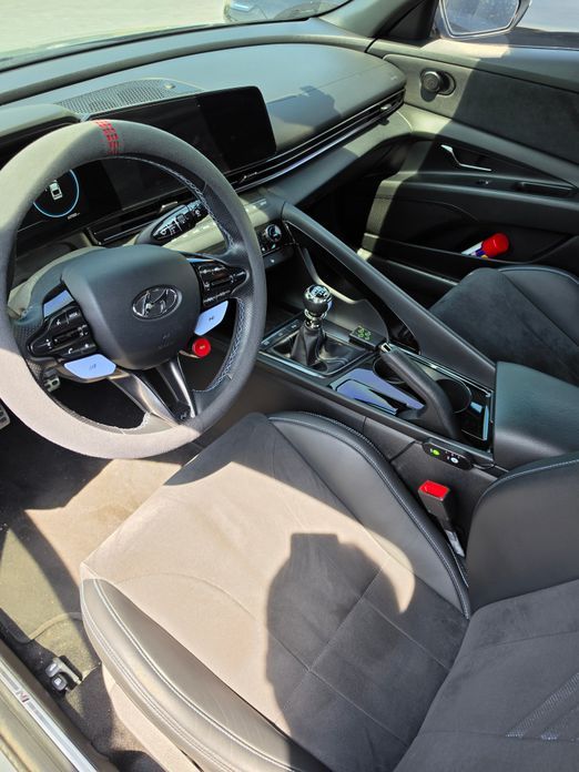 Hyundai AVANTE 2022