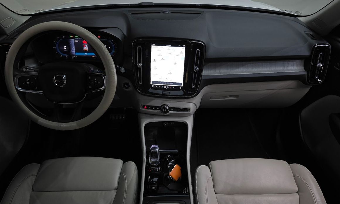 Volvo XC40 2023