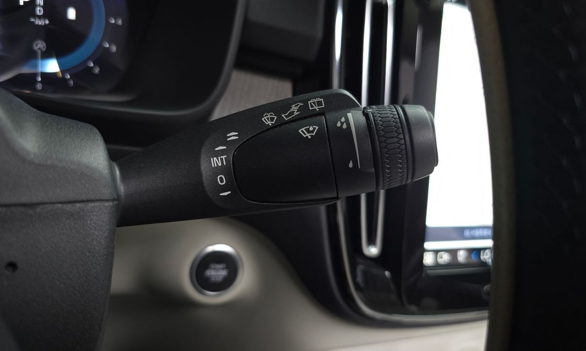 Volvo XC40 2023