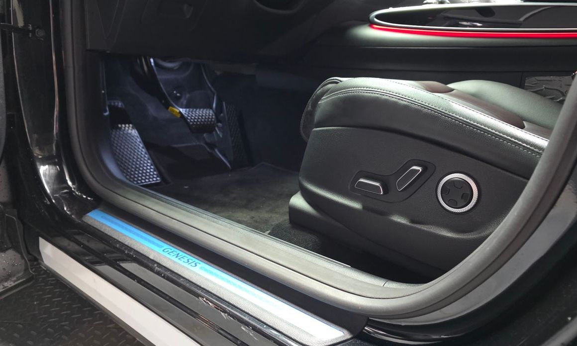 Genesis GV70 2024