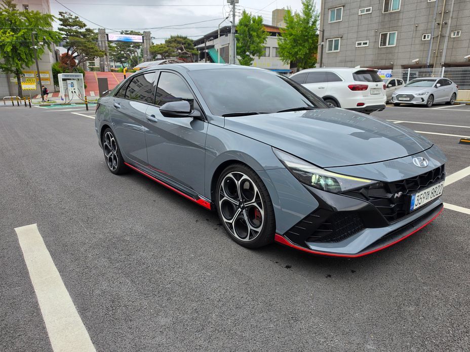 Hyundai AVANTE 2022
