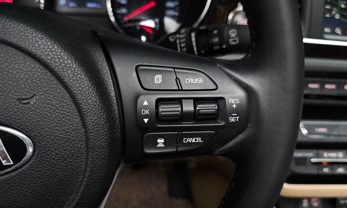 Kia Canival 2019