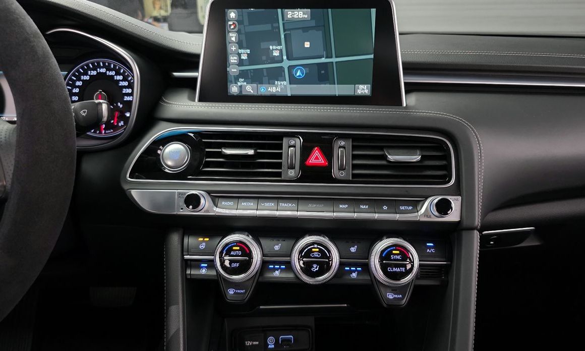 Genesis G70 2020