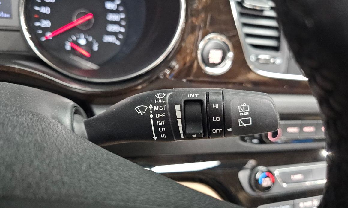 Kia Canival 2019