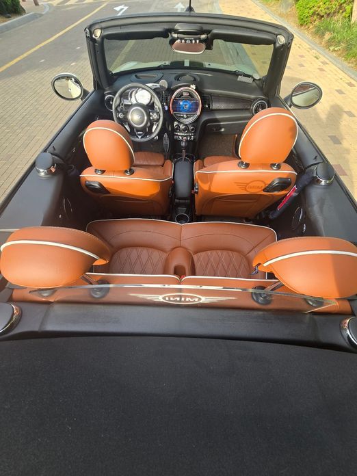 Mini Cooper Convertible 2019