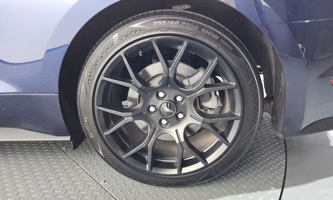 Ford Mustang 2019