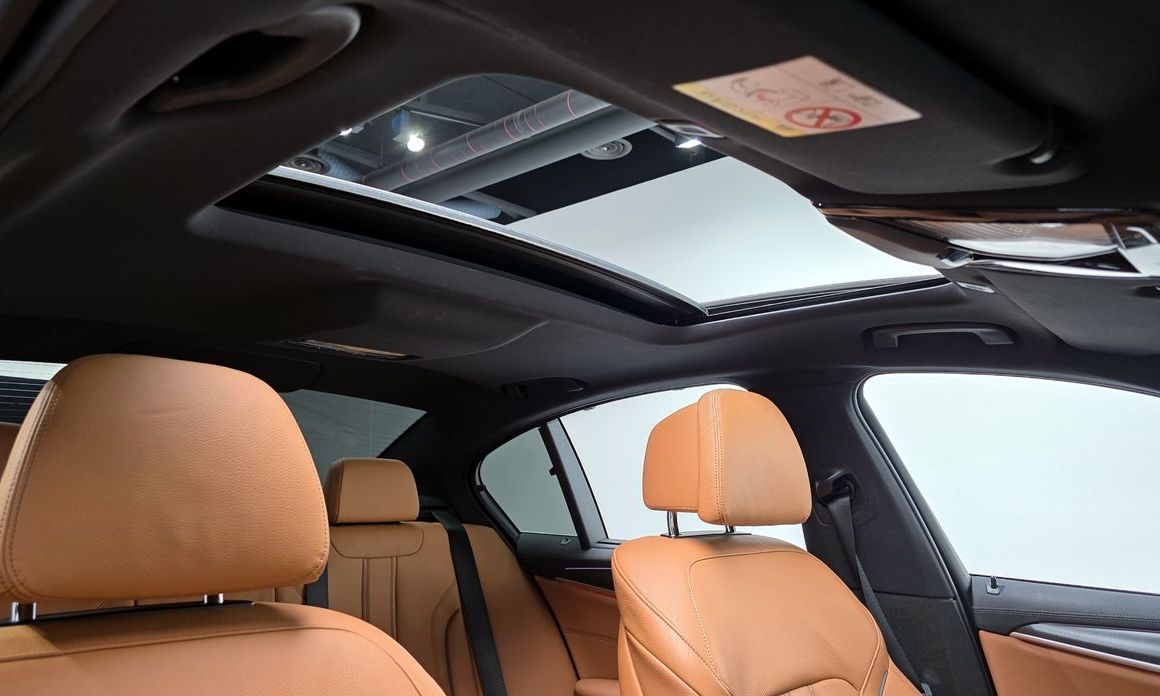 BMW 5-Series 2022