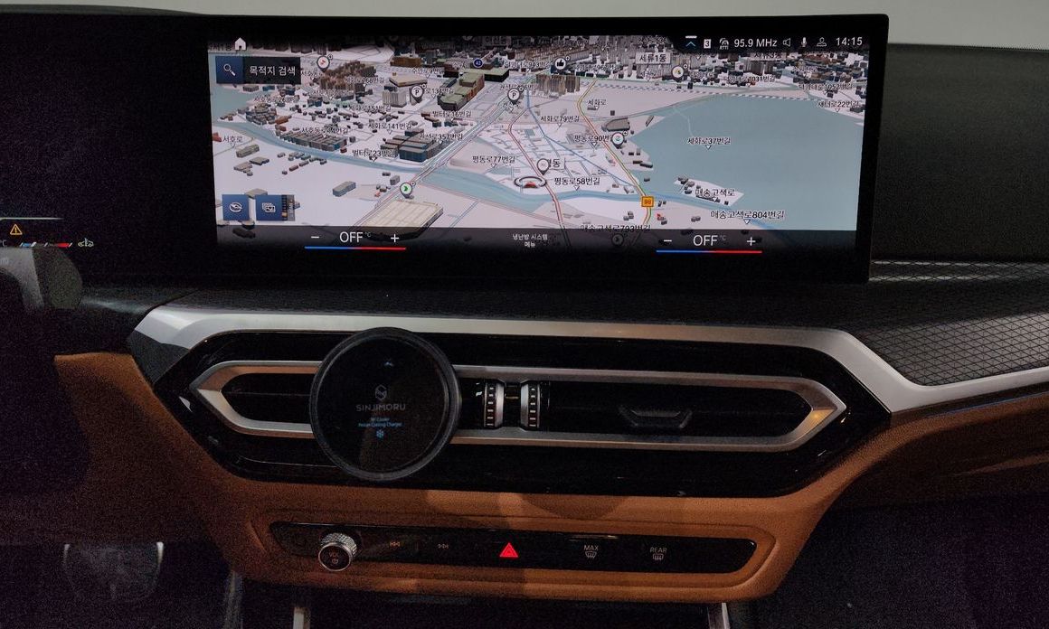 BMW 3-Series 2024