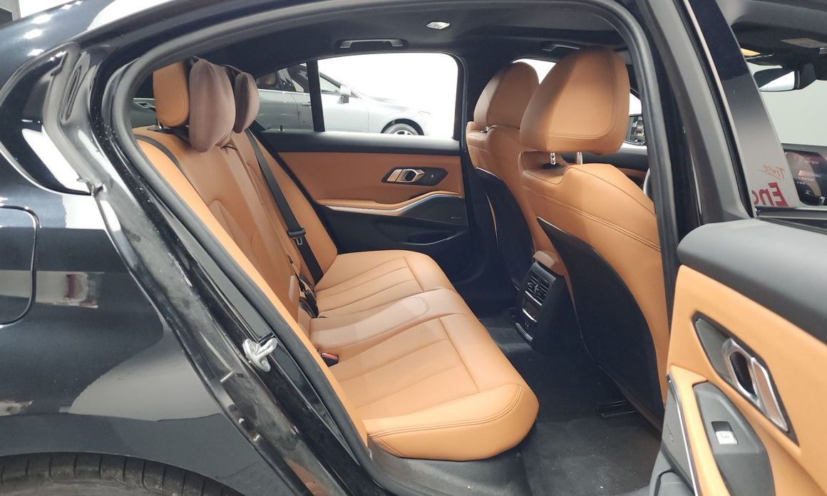 BMW 3-Series 2024