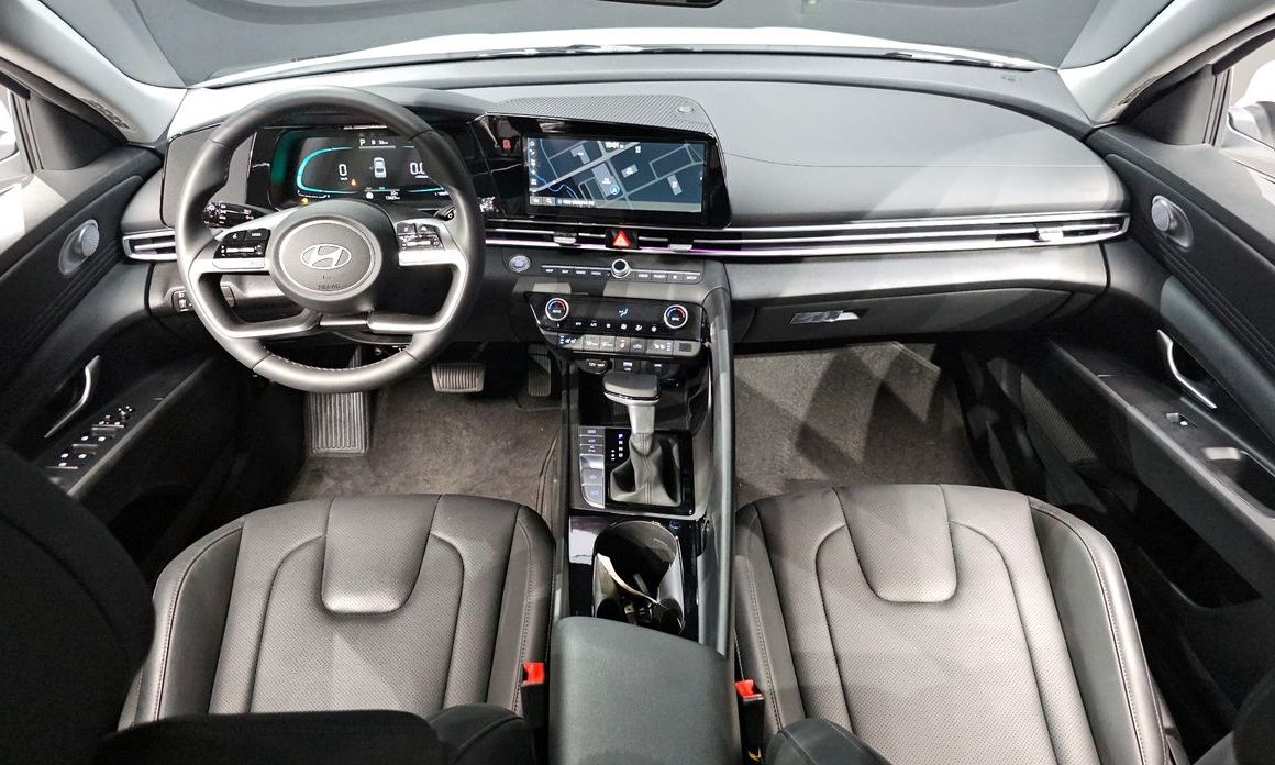 Hyundai AVANTE 2026
