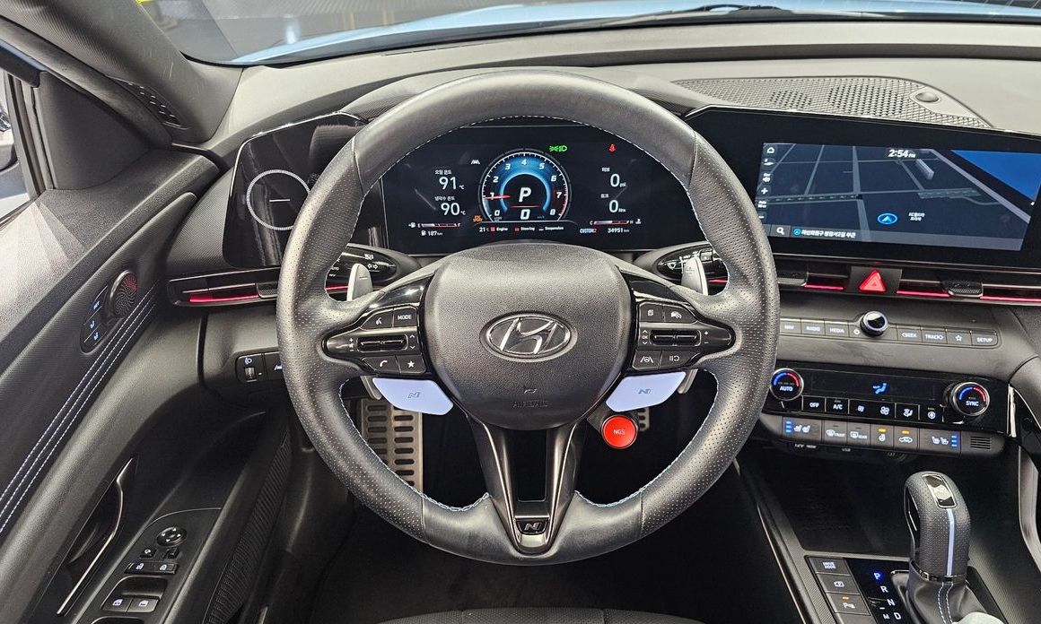 Hyundai AVANTE 2023