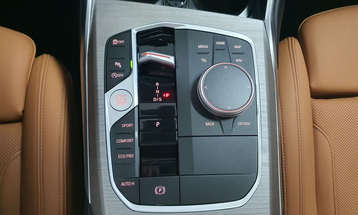 BMW 3-Series 2025