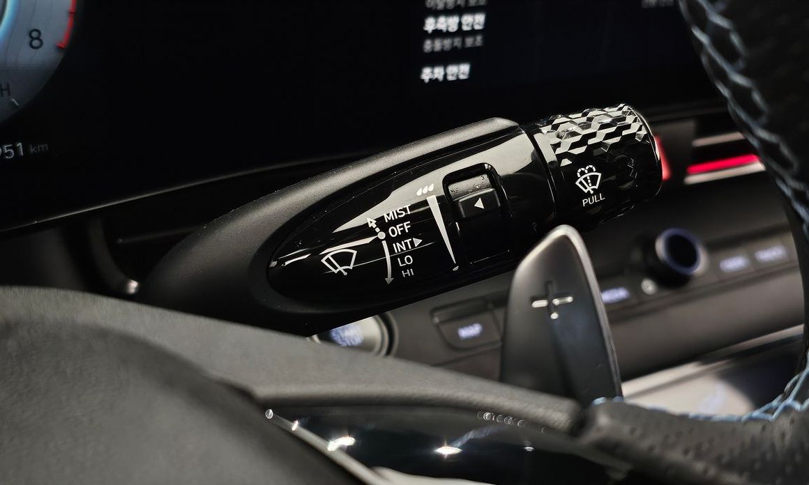 Hyundai AVANTE 2023