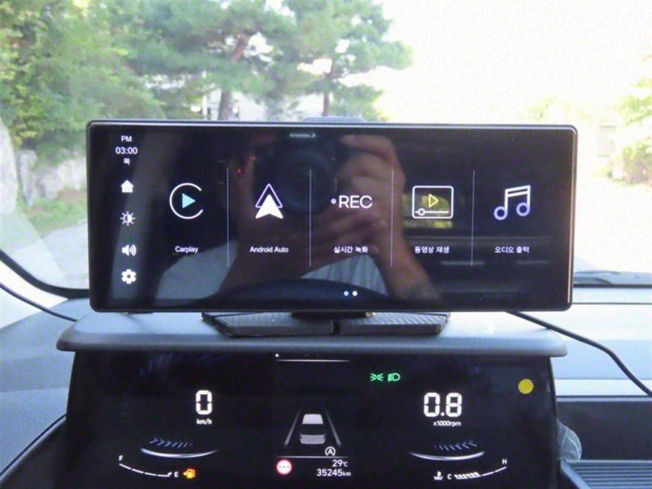 Hyundai Staria 2025