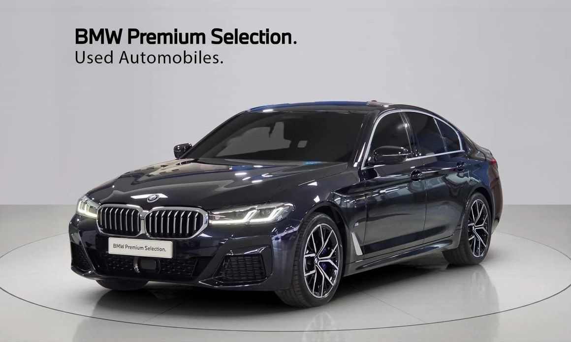 BMW 5-Series 2022