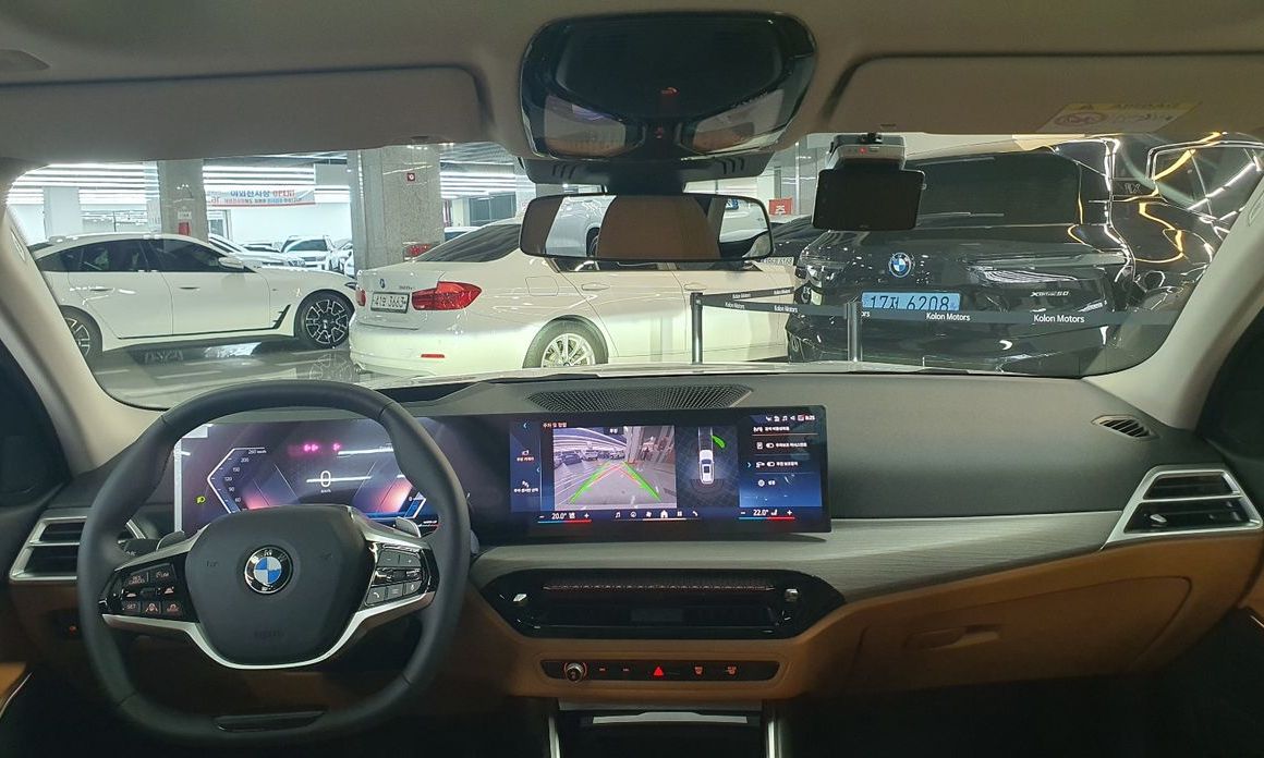 BMW 3-Series 2025