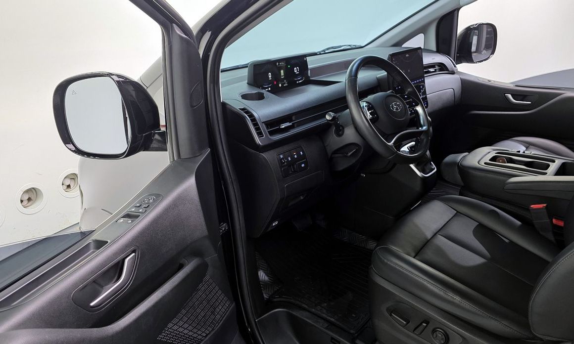 Hyundai Staria 2022