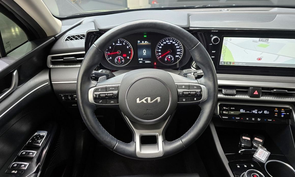 Kia K5 2023