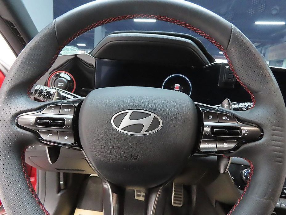 Hyundai AVANTE 2025