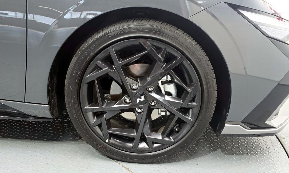 Hyundai AVANTE 2025