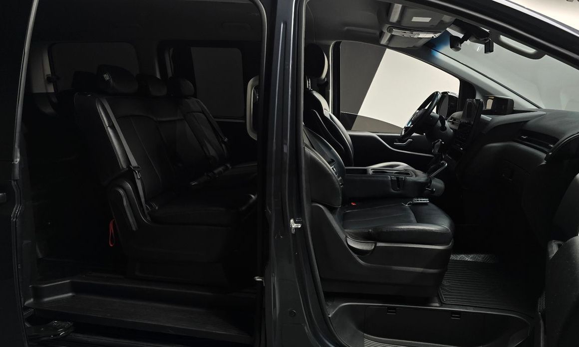 Hyundai Staria 2022