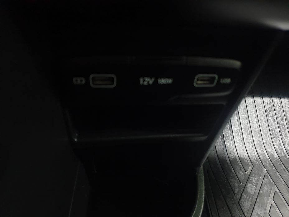 Hyundai Staria 2023
